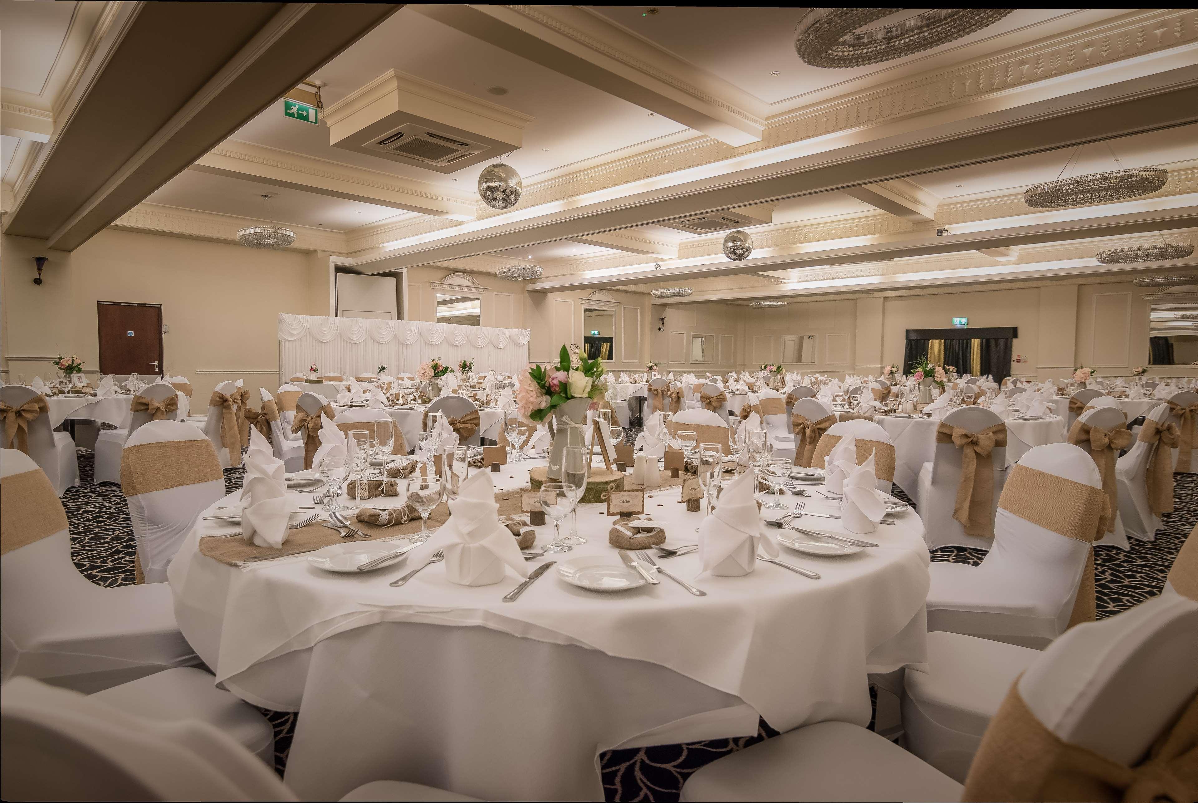 Best Western Rockingham Forest Hotel Corby Exterior photo