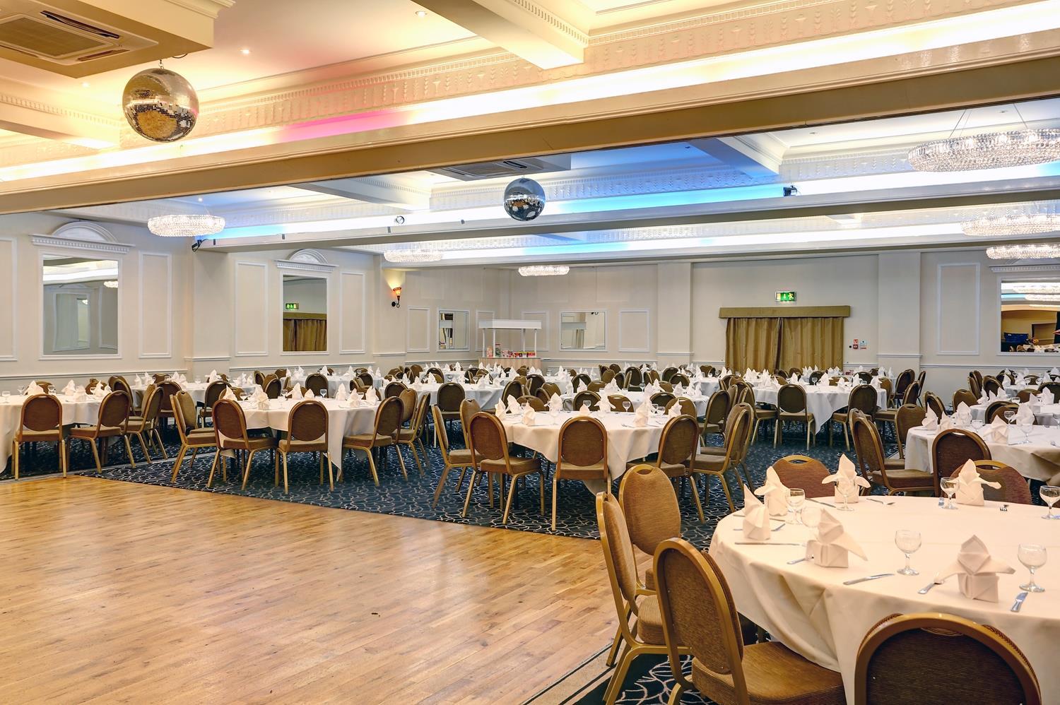 Best Western Rockingham Forest Hotel Corby Exterior photo