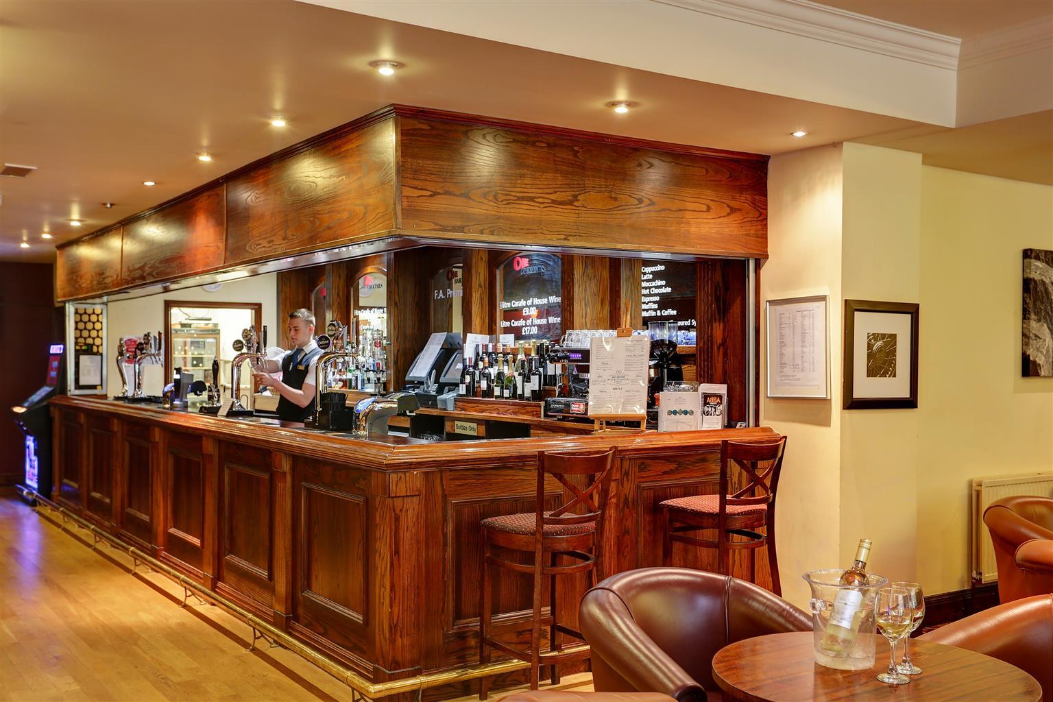 Best Western Rockingham Forest Hotel Corby Exterior photo